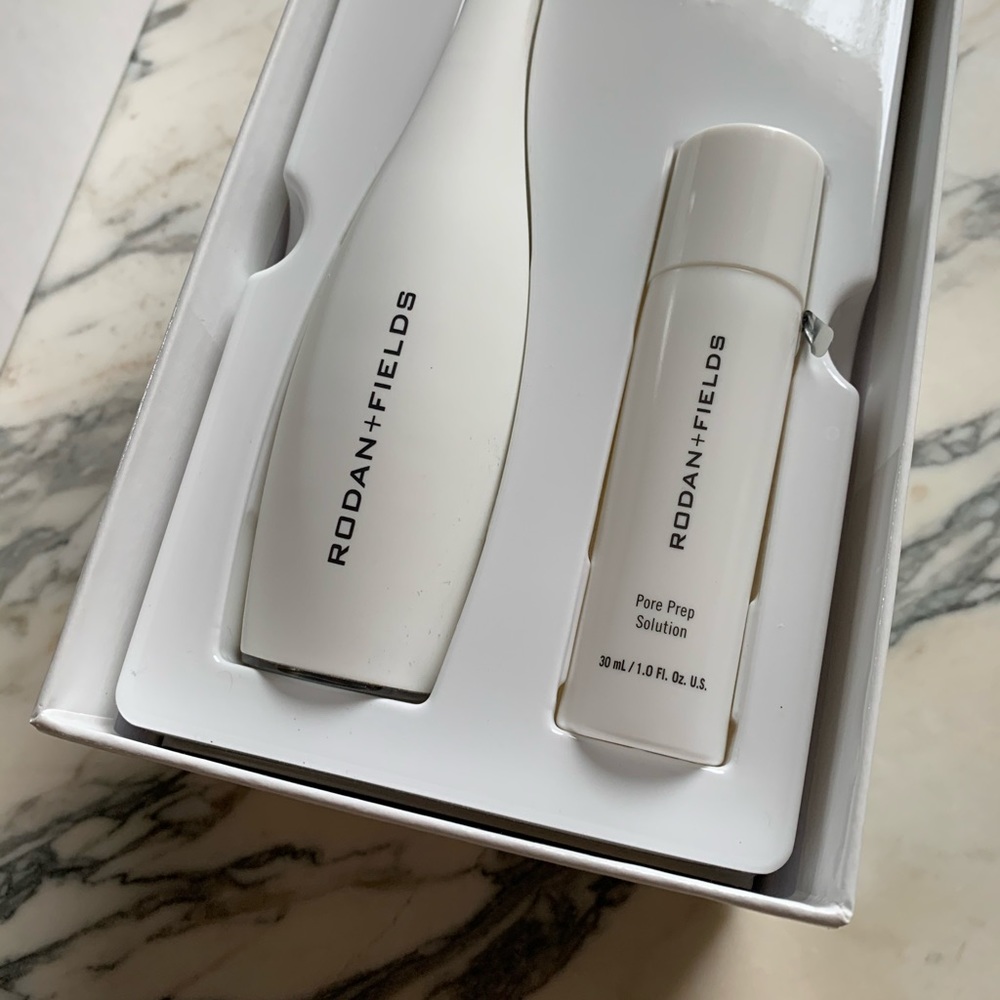 R+F Pore Cleansing MD System - Picture 2 of 9